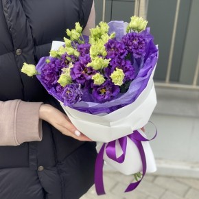 Букет из эустомы Фэнтези